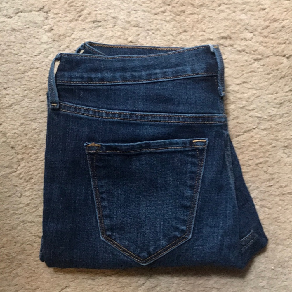 Old Navy Mid Rise Curvy Skinny jeans